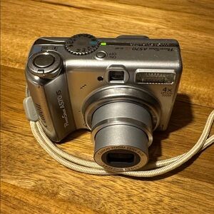 Canon PowerShot A570 IS Y2K Digital Camera 7.1MP Tested COMPLETE Manuals Cords